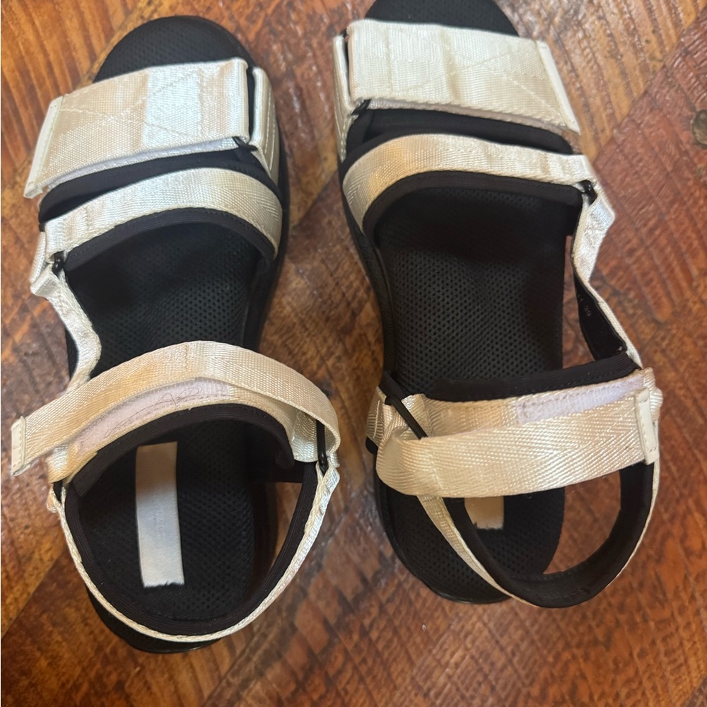Suzanne Rae White Sandals with Adjustable Straps